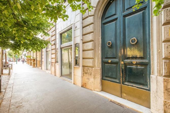 Готель Smart Lux Roma Veneto Екстер'єр фото