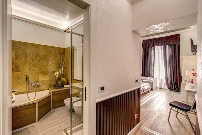 Готель Smart Lux Roma Veneto Екстер'єр фото