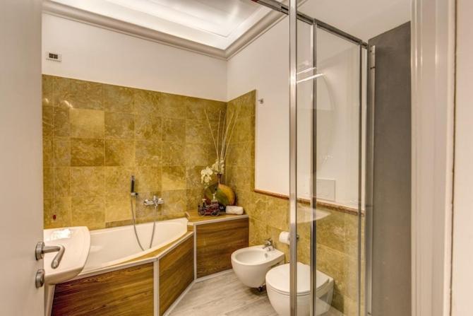 Готель Smart Lux Roma Veneto Екстер'єр фото