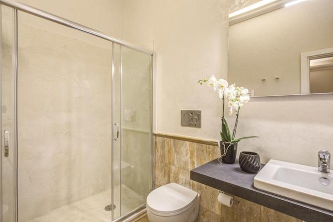 Готель Smart Lux Roma Veneto Екстер'єр фото