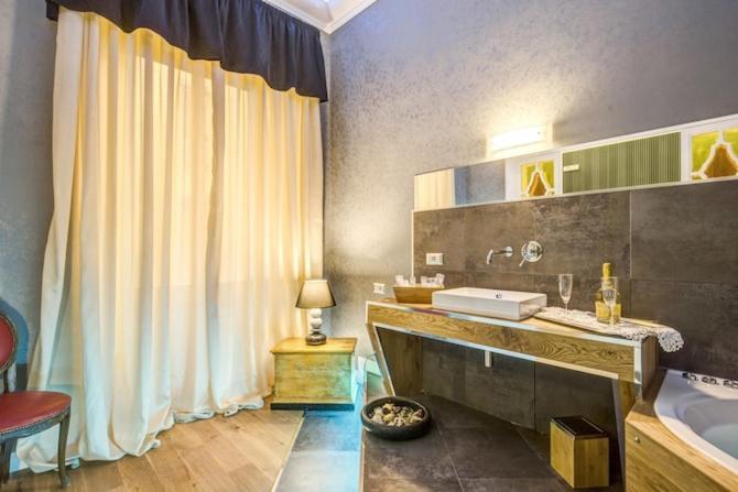 Готель Smart Lux Roma Veneto Екстер'єр фото